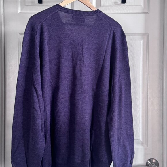 Joseph Abboud Purple 100% Extra Fine Merino Wool V-neck Sweater, XL - Picture 3 of 3